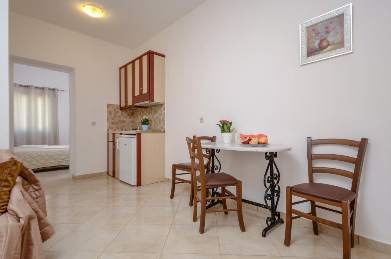 Gaitani Apartments Plaka Naxos Mikri Vigla Luaran gambar