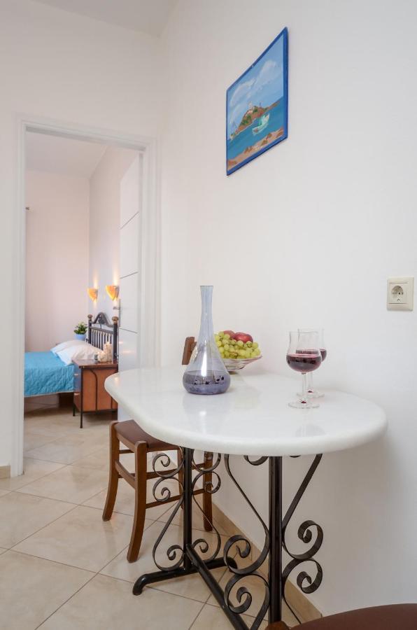 Gaitani Apartments Plaka Naxos Mikri Vigla Luaran gambar
